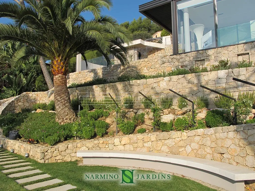 Travaux d'aménagement paysages proche de Beaulieu sur Mer par Narmino Jardins