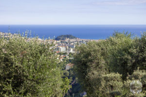 Une vue sur la Baie des Anges