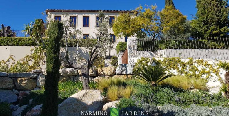 La bastide et son jardin